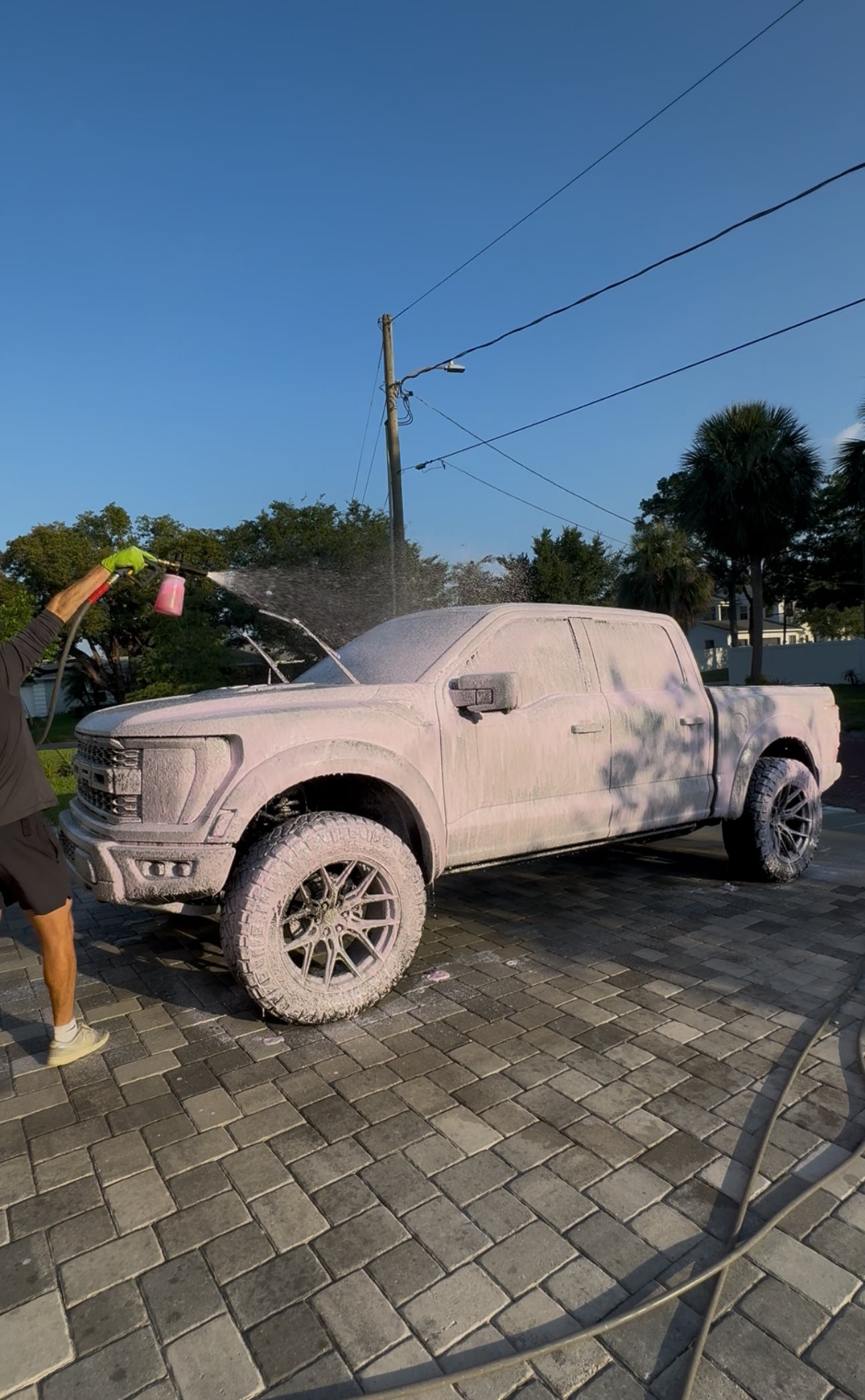 Neon Suds Wash & Wax (Pink)