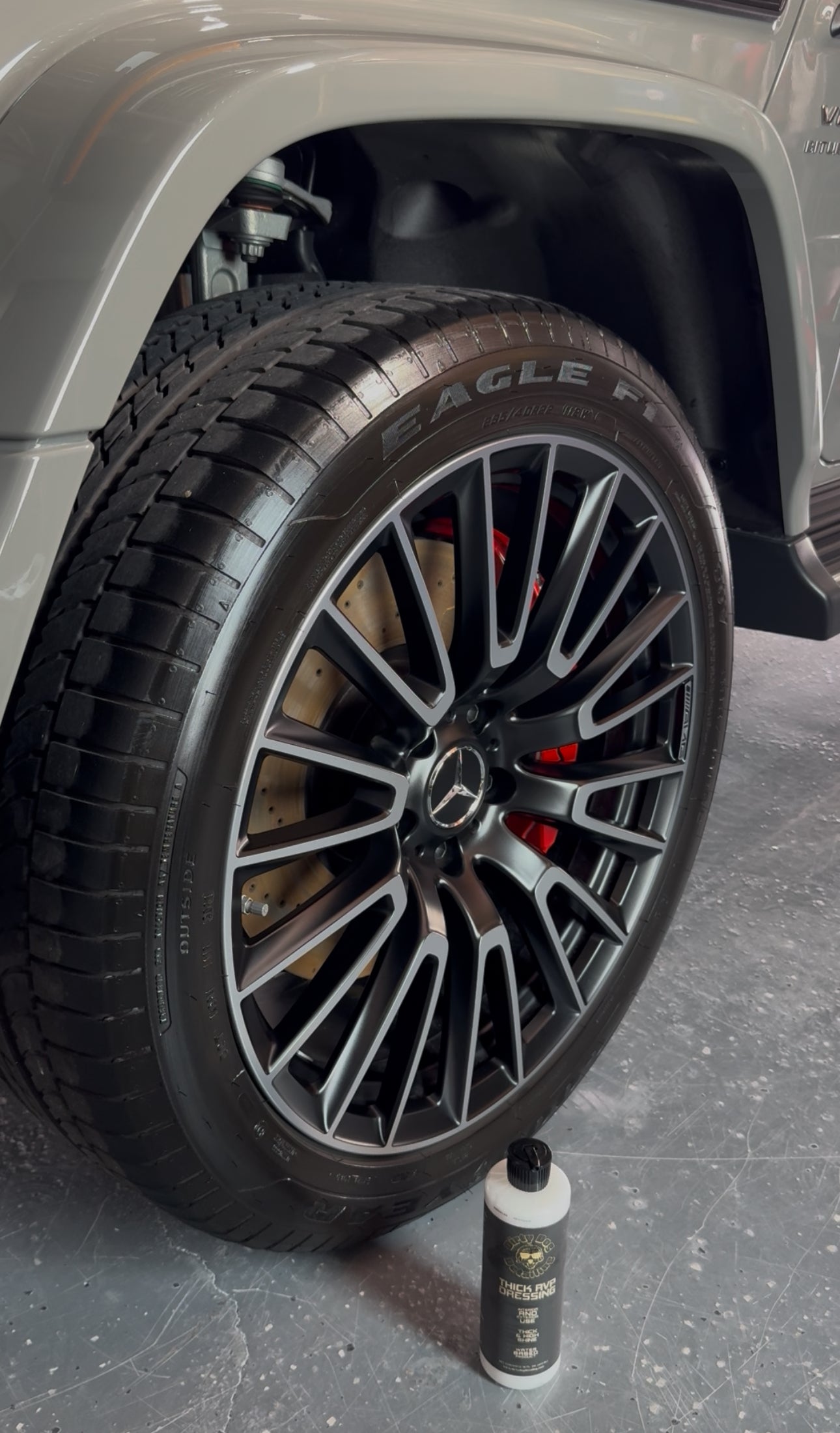 Gallon of Tire Shine & Trim Restorer
